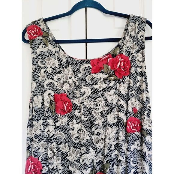 Expressions Women’s 14 Maxi Dress Zip Rear Red Roses‎ Tank Style Top Rayon - Picture 3 of 8